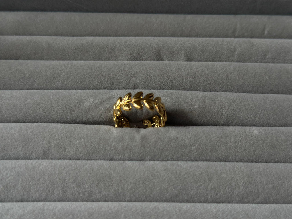 Gold Olive Leaf Wreath Ring