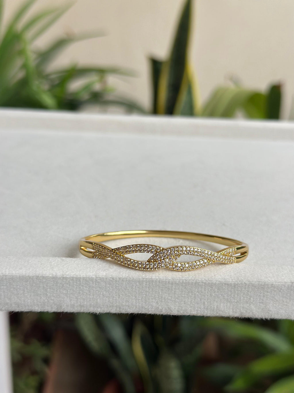 Pavé Twist Bangle