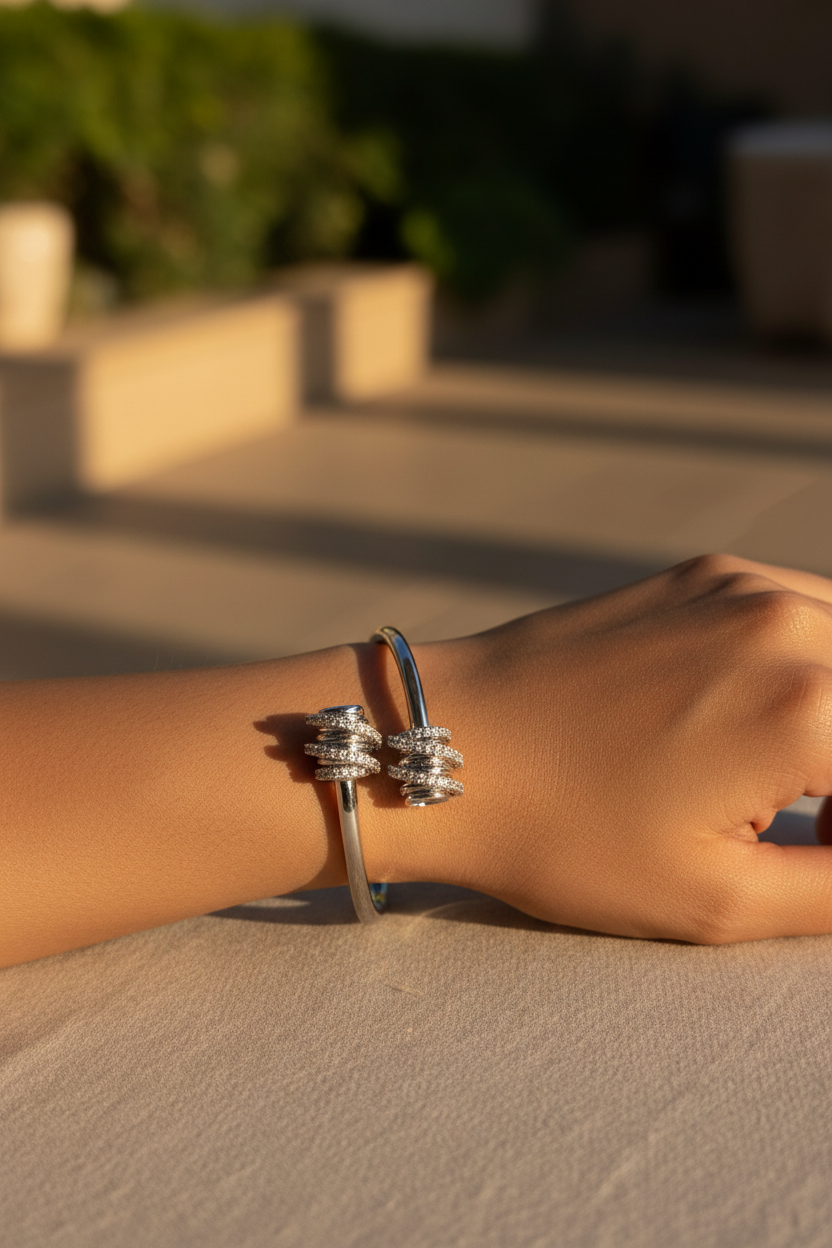 Pavé Spiral Cluster Bangle